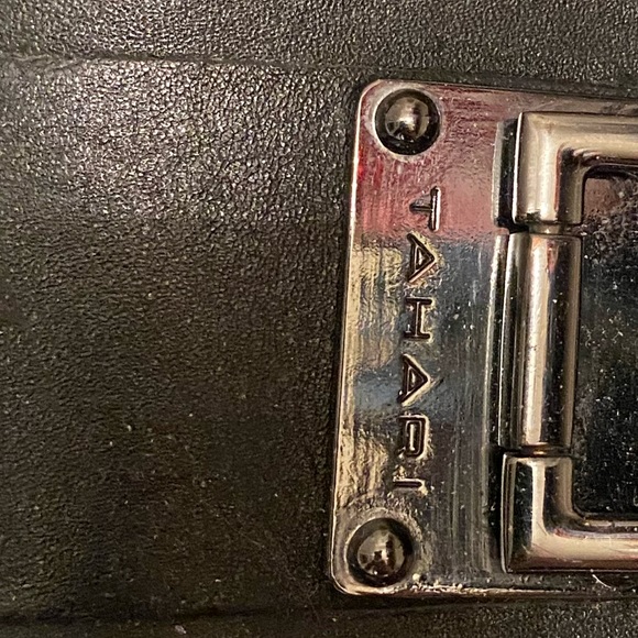 TAHARI Womens Black Boots - Picture 7 of 12